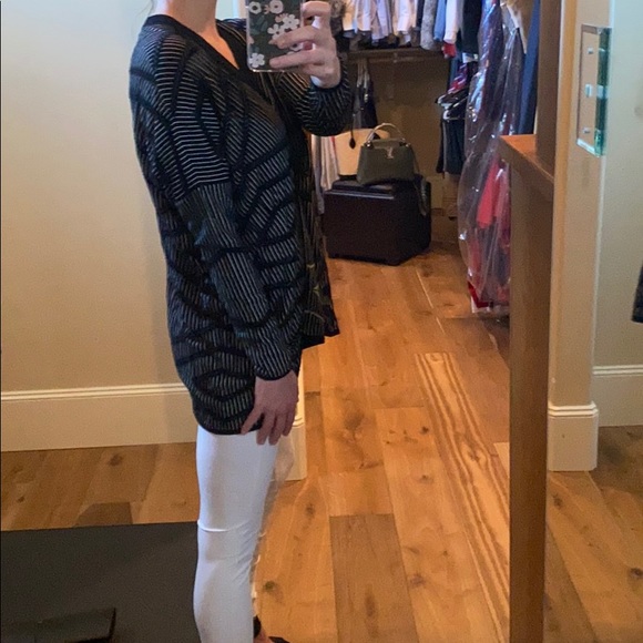 Josie Natori Black & White Cardigan Sweater XS - Picture 6 of 8